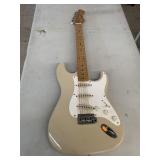 Harmony Electric Guitar, Broken string