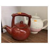 2 Tea Pots