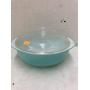 Vntg Pyrex casserole dish & lid (chip on lid)