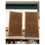 2 Heathkit Speakers