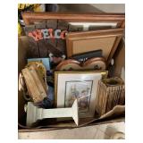 Box of decor