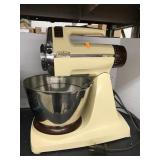 Sunbeam Power Mixmaster Power Plus