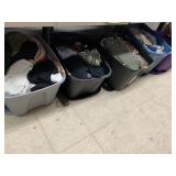 5cnt totes of womenï¿½s clothing, assorted sizes