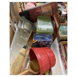 Wall decor, plate hangers, & teacherï¿½s tools