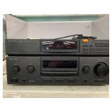 Kenwood Stereo Receiver, powers on
