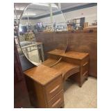 Vintage Vanity w/ mirror