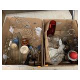 2 boxes of decor