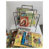 Vntg Kids Books and Magazine Rack (wobbles)