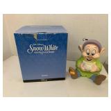 Snow White dwarf Bank
