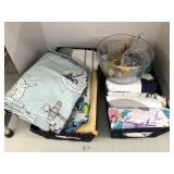 Baskets with curtains, Hooks,