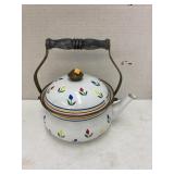 Enameled tea kettle