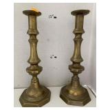2 Vntg Brass Georgian Candle Sticks