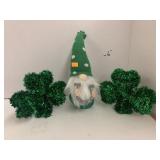 2 Shamrocks and Gnome