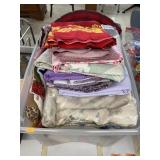 Tote of fabric & quilt pieces