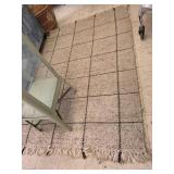 Rug, approx 8th x 5ft