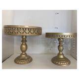 2 Cake Stands