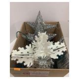 Box of Tree Decorations, Topper