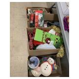 4cnt boxes of Christmas decor