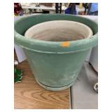 2 planters