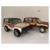 2 Nylint Metal Trucks