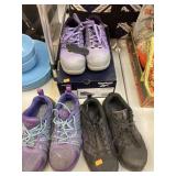 Athletic shoes