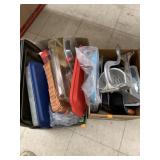 2 boxes of kitchen items