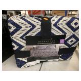 Quilt set, king - no shipping