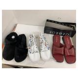 2cnt shoes and 1 pair of slippers