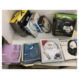 Headphones / earbuds - Buyer Beware - No Shipping