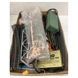 Tyco HO scale train tracks & accessories