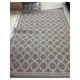 Indoor / Outdoor Rug - approx 9 x 6.5 ft