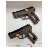 2 cnt - CO2-powered semi-automatic BB air pistol