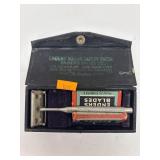 Vintage Razor & Razor Blades