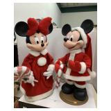 Mickey and Minnie Mouse, Both Move