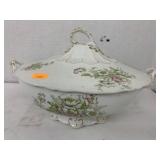 Soup Tureen, Crack on Handle on lid