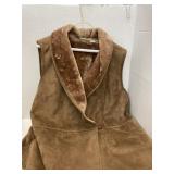 Faux suede vest (XL)