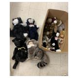 Box of Boydï¿½s Bears, JB Bean, and misc stuffed