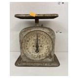 Vntg Universal kitchen scale
