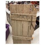 Wooden gate decor