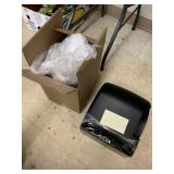 Paper towel dispenser