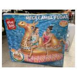 Mega camel float