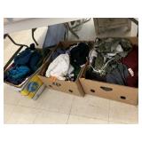 3cnt boxes of clothes