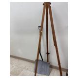 Wooden Easel & Shovel
