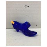 Vntg Fenton glass Daisy & Button cat head shoe