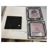 Englander heavy plaque and 2cnt trivets