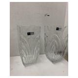 2vnt Vntg crystal vases