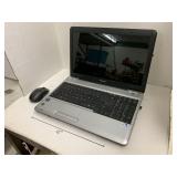 Toshiba Laptop, no charger, unknown working