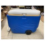 Cooler with wheels
