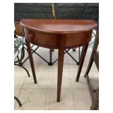 2-drawer Entry table