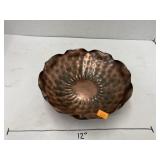 Metal hammered bowl
